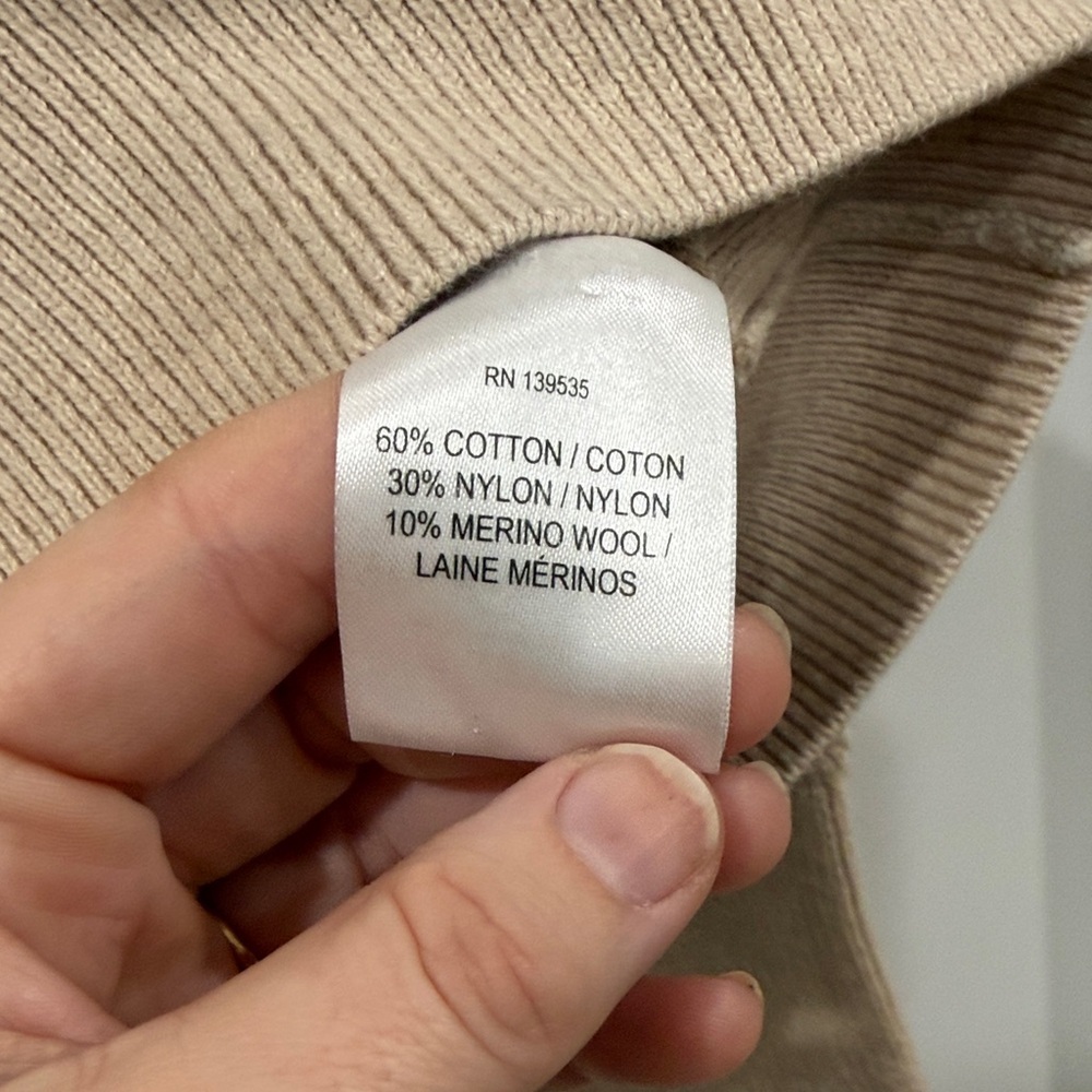 Grayers Classic Beige Wool Crew Neck Sweater - Picture 3 of 4